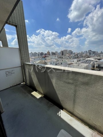 20/30 バルコニー