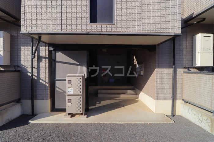 2/8 エントランス