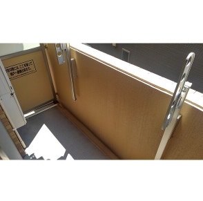 13/23 バルコニー