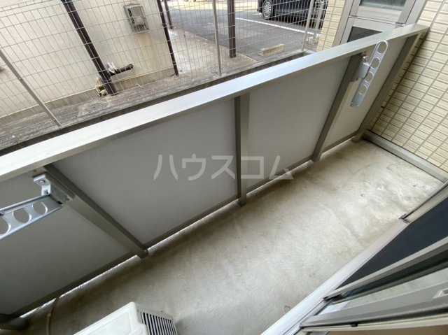 19/28 バルコニー