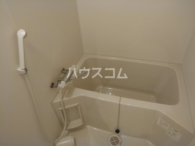 16/30 浴室