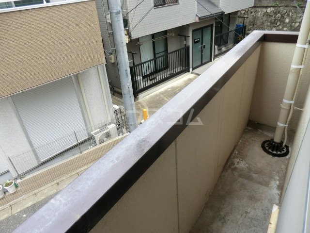 16/19 バルコニー