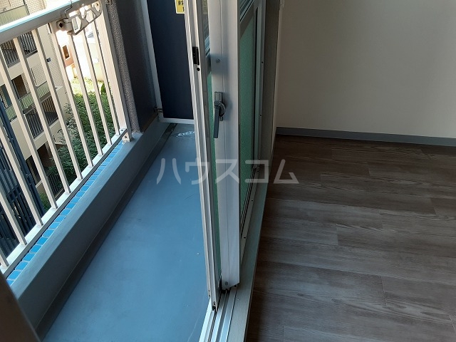 17/30 バルコニー