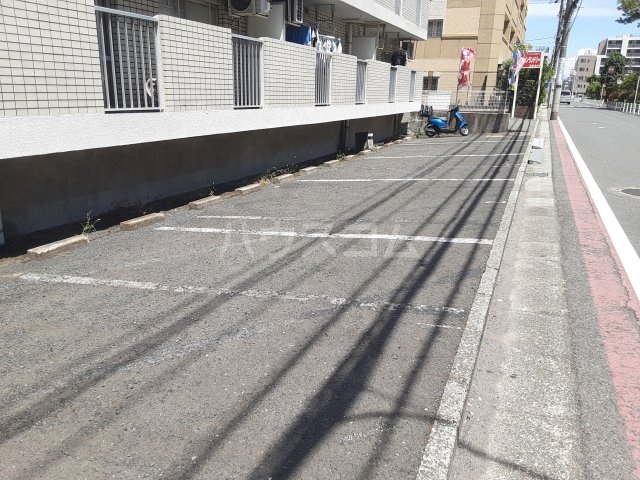 4/5 駐車場