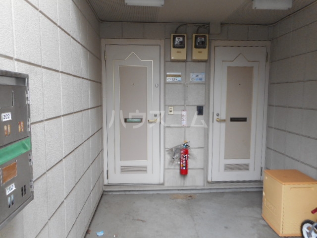 3/7 エントランス