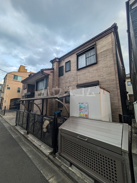 2/30 外観