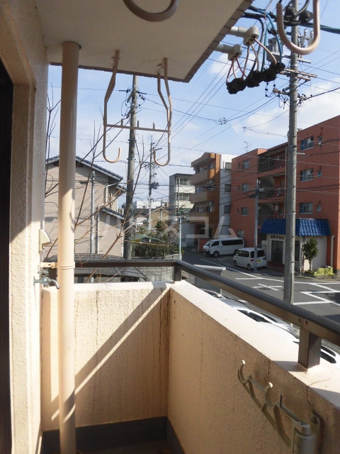 16/27 バルコニー