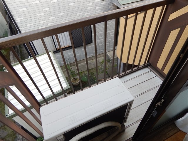 19/25 バルコニー