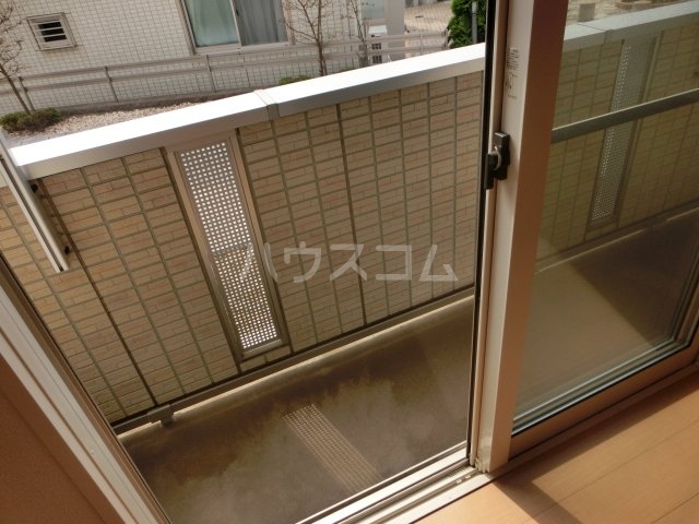 13/22 バルコニー