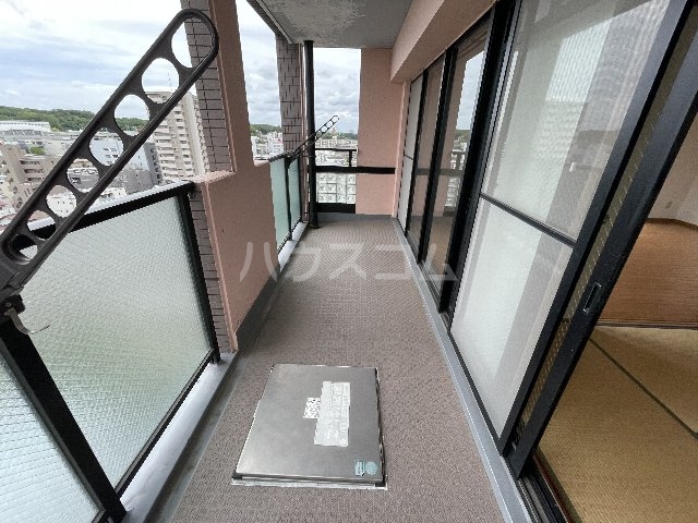 21/30 バルコニー