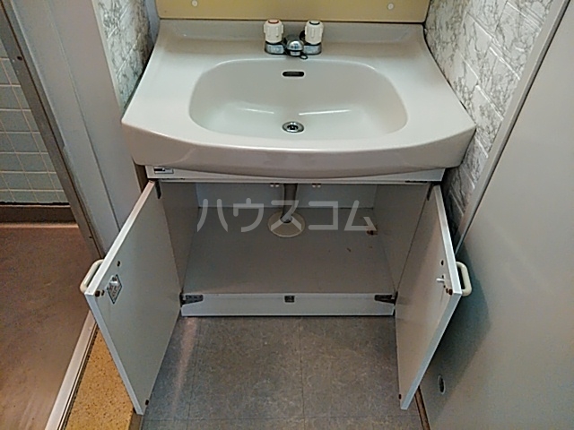 15/30 洗面