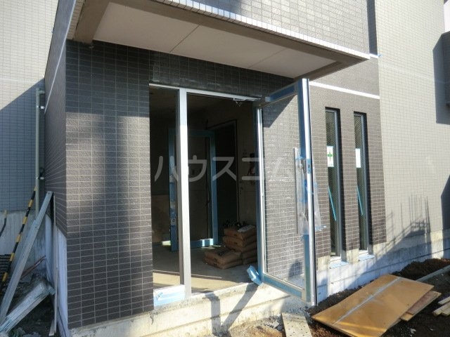 3/8 エントランス