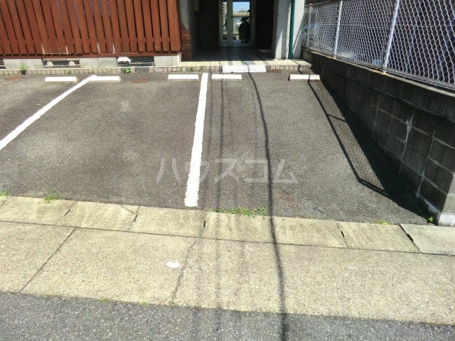 14/24 駐車場