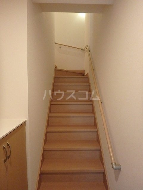 17/30 玄関