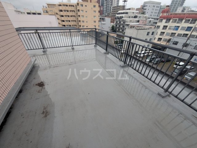15/23 バルコニー