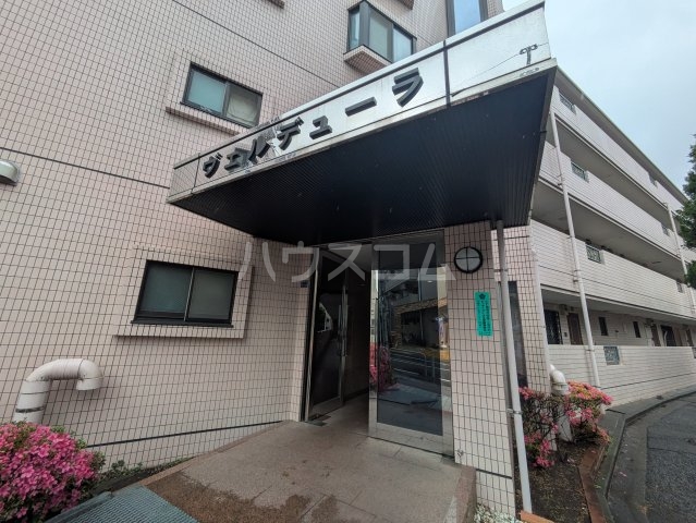 21/23 エントランス