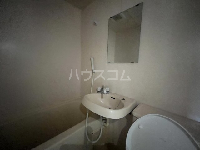 17/30 洗面