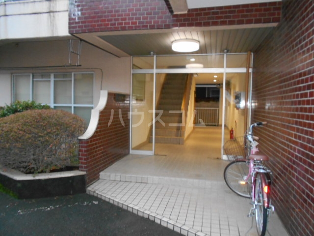 21/21 エントランス