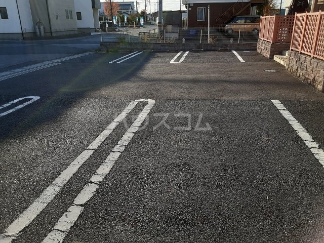 26/30 駐車場