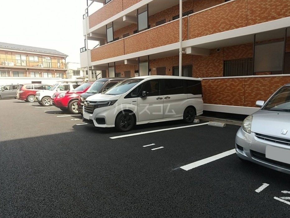4/12 駐車場
