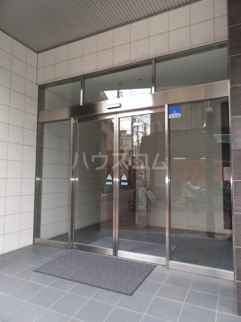 21/29 エントランス