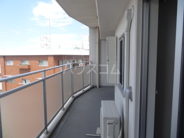 16/29 バルコニー