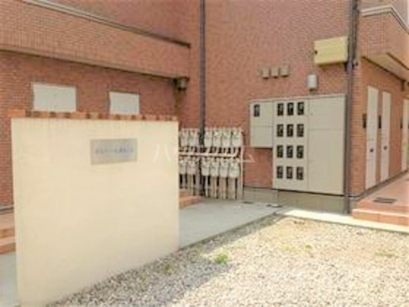 17/26 エントランス