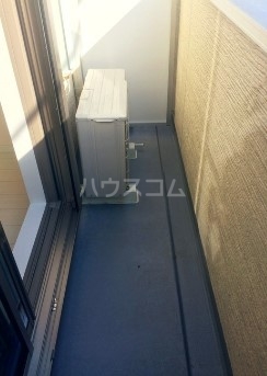 20/30 バルコニー