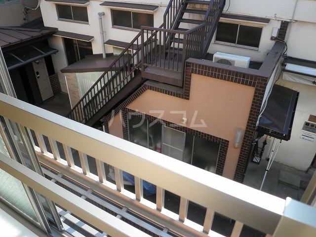 17/25 バルコニー