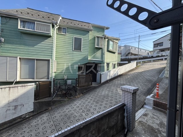 21/28 バルコニー