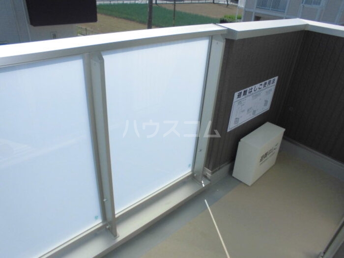 18/27 バルコニー