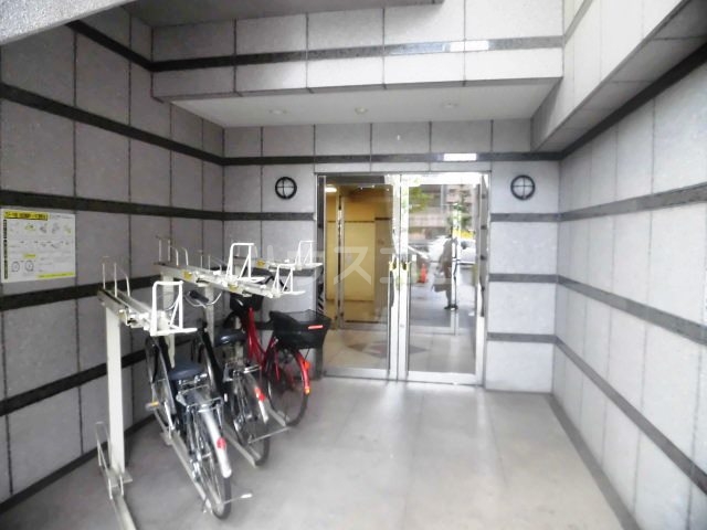 20/25 エントランス