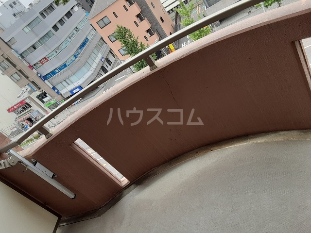 21/30 バルコニー