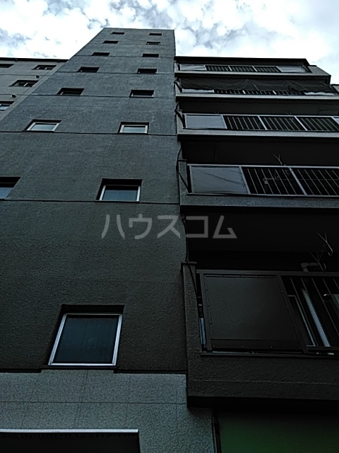 2/30 外観