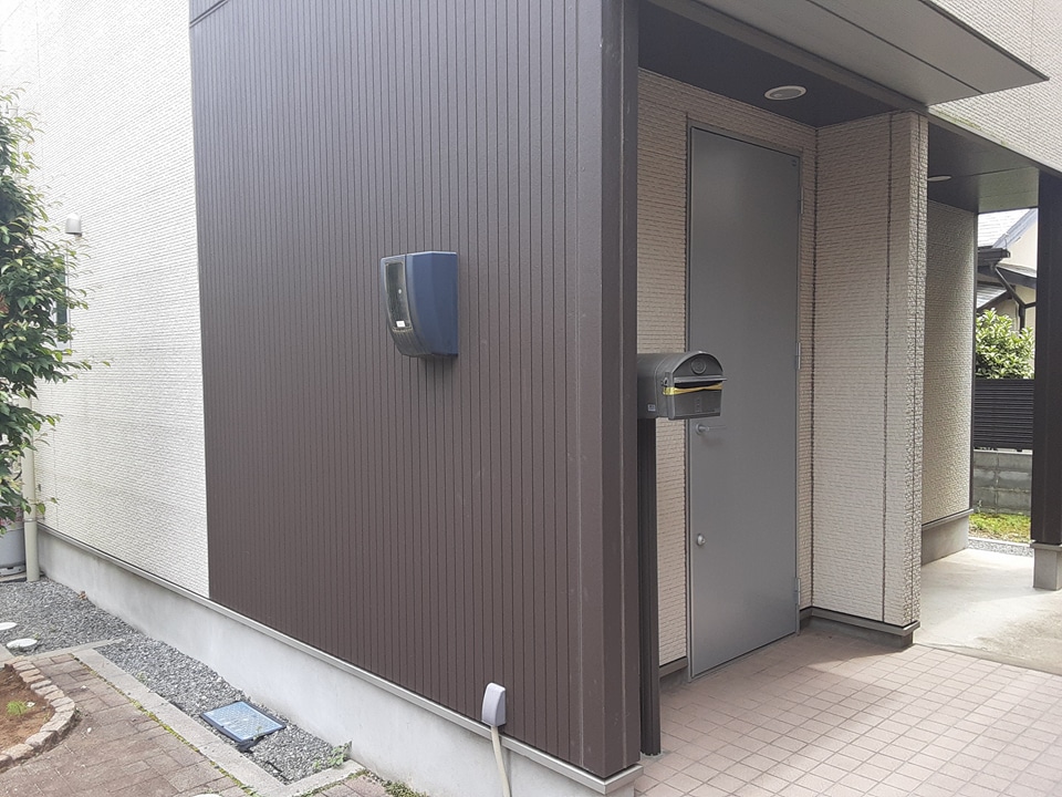 24/30 エントランス