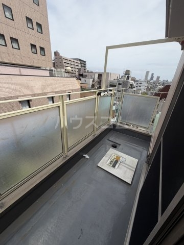 19/30 バルコニー