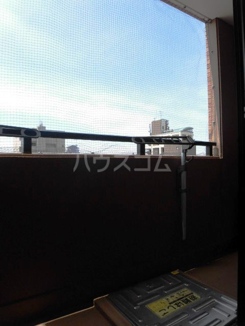 21/30 バルコニー