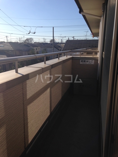 18/27 バルコニー