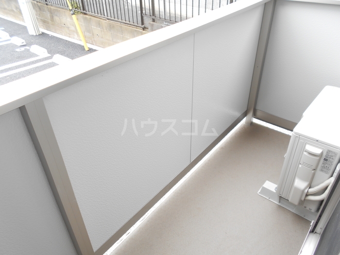 18/27 バルコニー