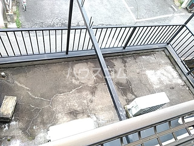 20/30 バルコニー