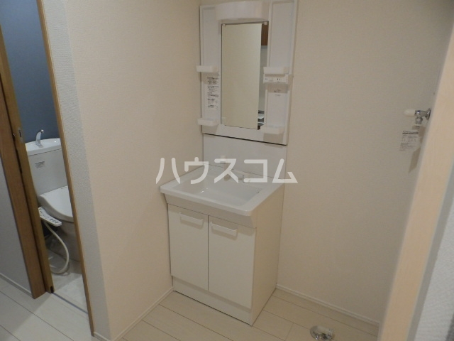 13/30 洗面