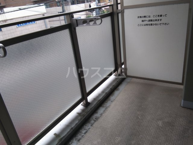 13/30 バルコニー