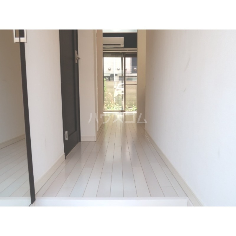 21/26 エントランス