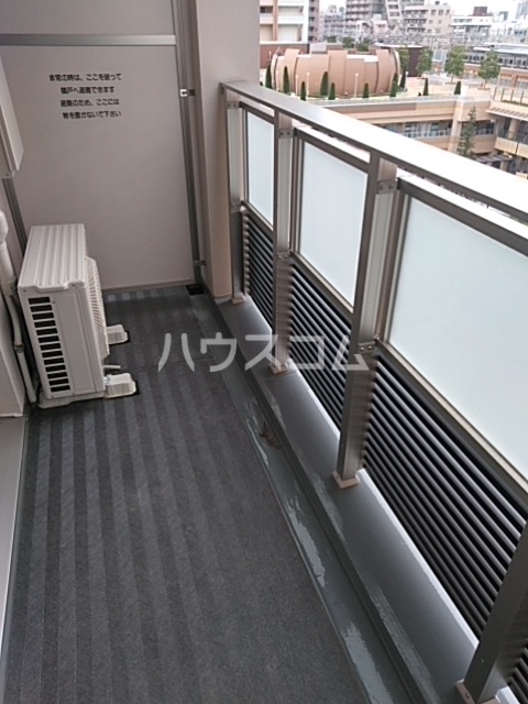 21/30 バルコニー