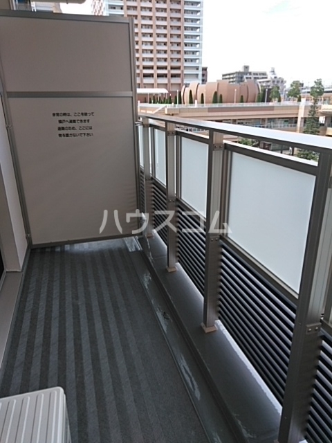 19/30 バルコニー