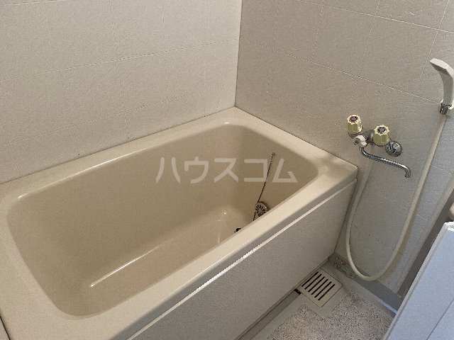 15/30 浴室