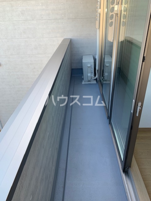 18/26 バルコニー