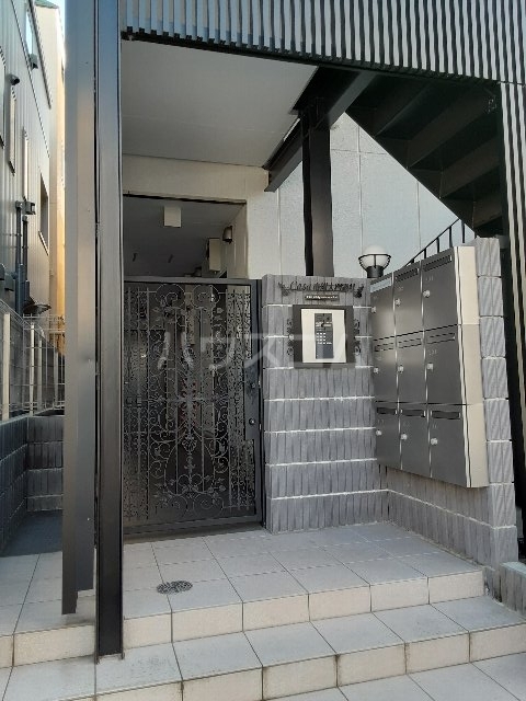 29/30 エントランス