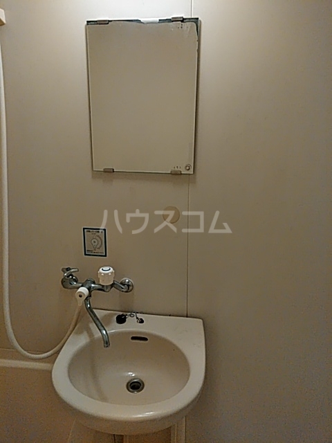 13/30 洗面