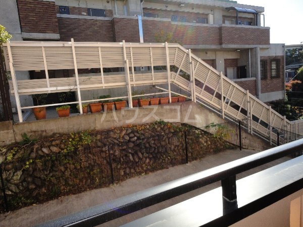 14/21 バルコニー